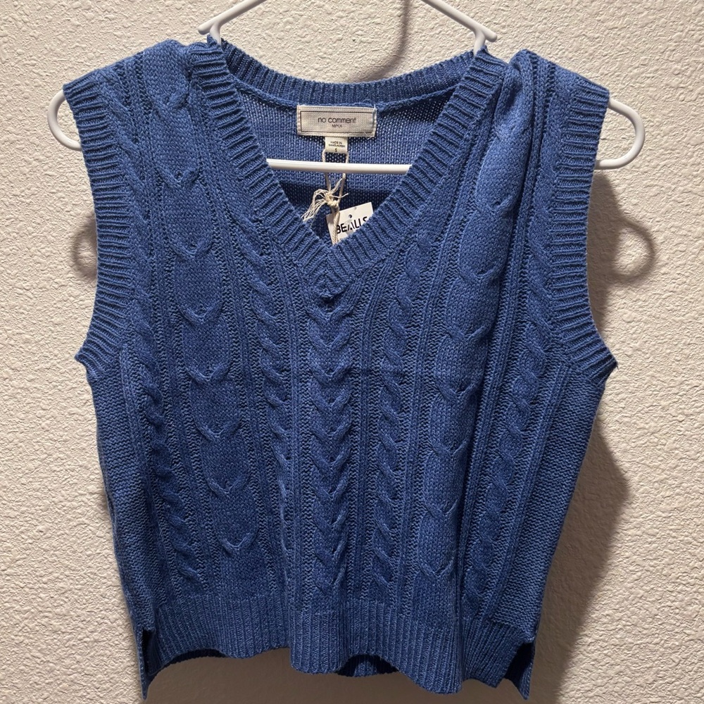 New with tags never worn!! Blue Cable Knit Sweater Vest